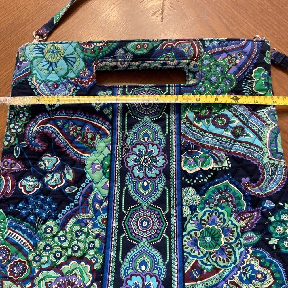 Vera Bradley excellent see